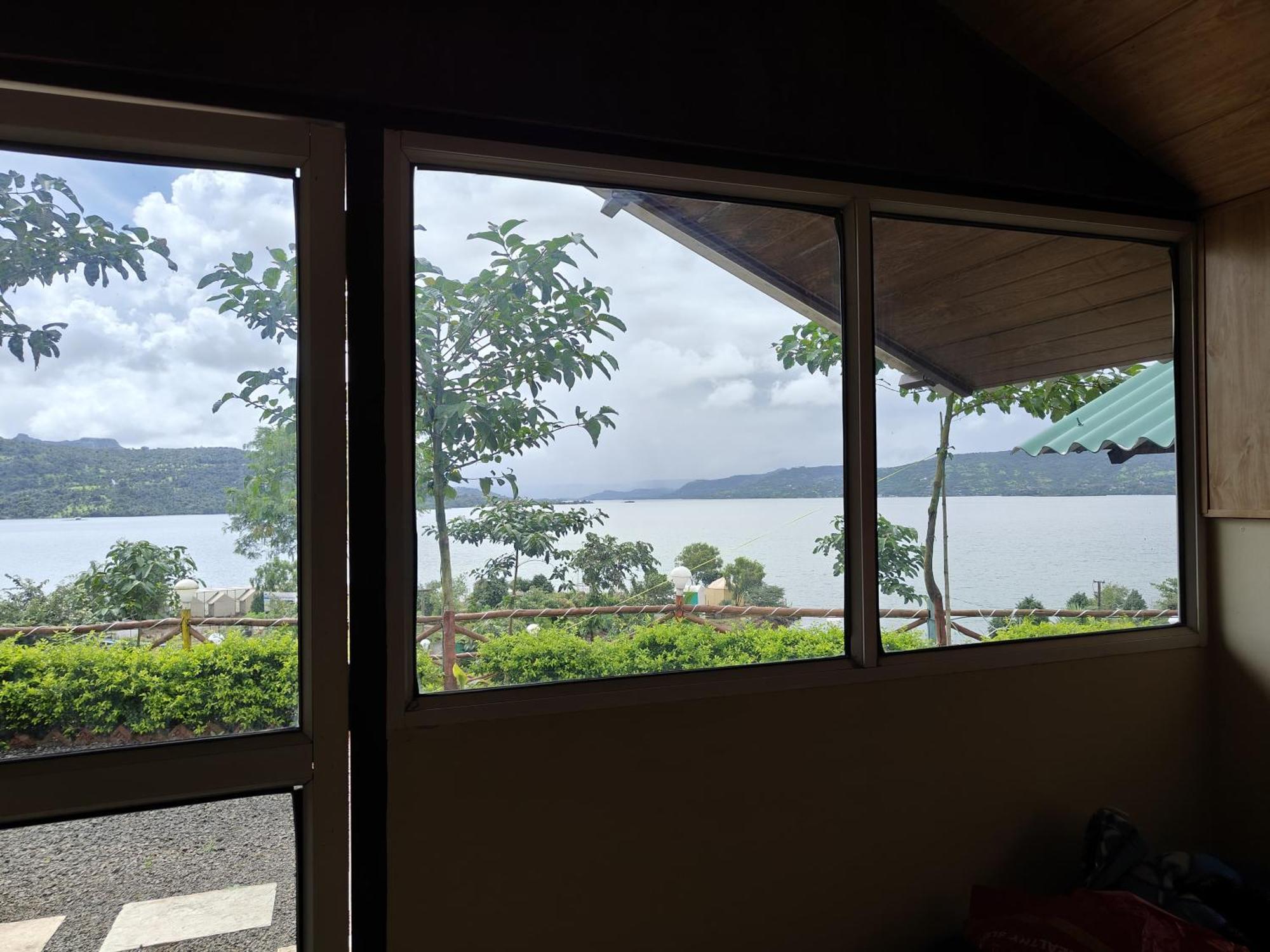Shelby Pawana Lake Cottages & Camping Tents Lonavla Exterior foto