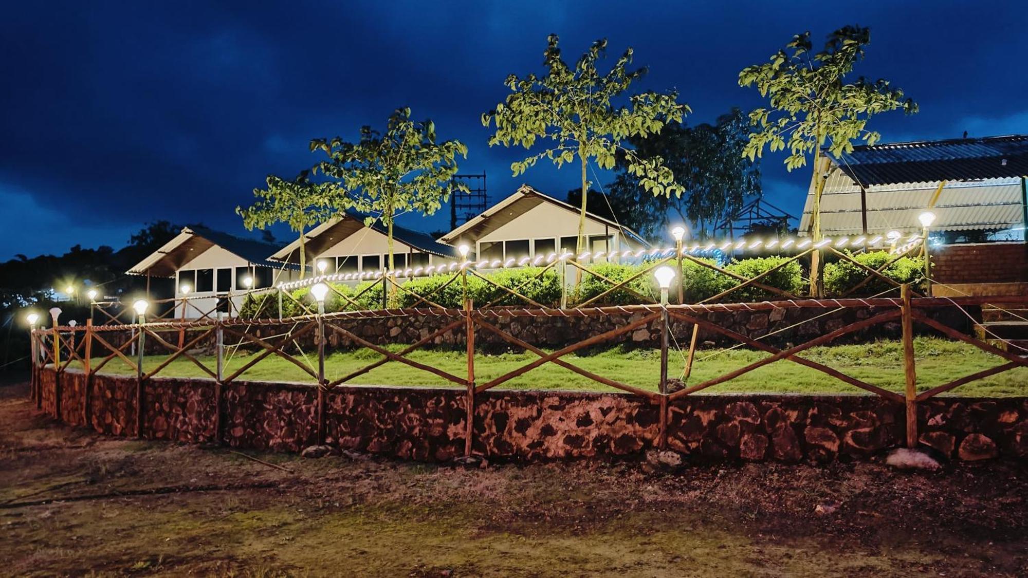 Shelby Pawana Lake Cottages & Camping Tents Lonavla Exterior foto